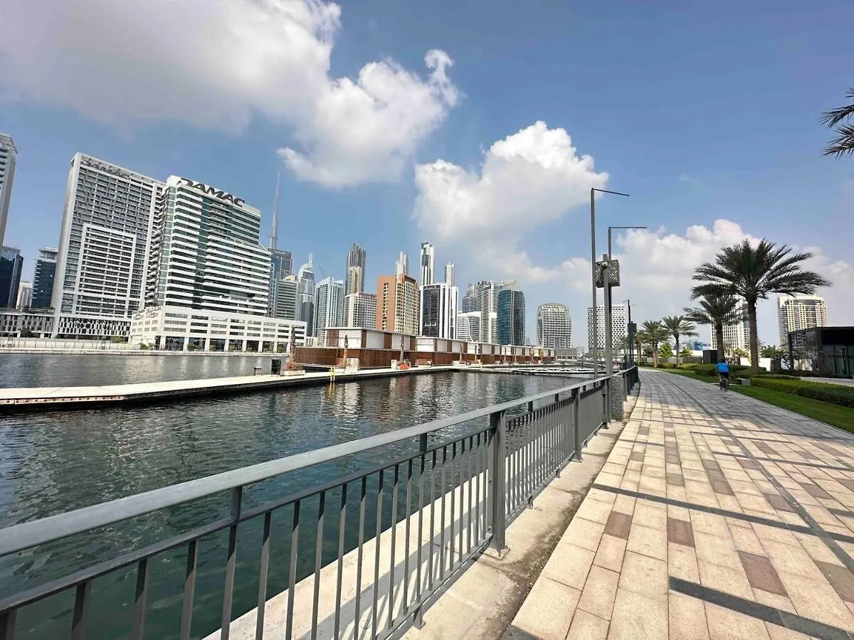 Binghatti Canal Suites Smart Home By Kings Holiday Dubaj Prázdninový dům