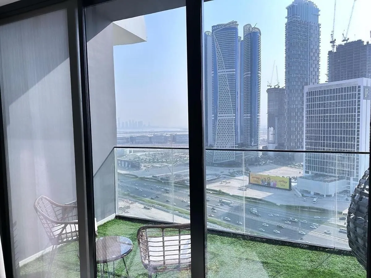 Binghatti Canal Suites Smart Home By Kings Holiday Dubai Holiday home