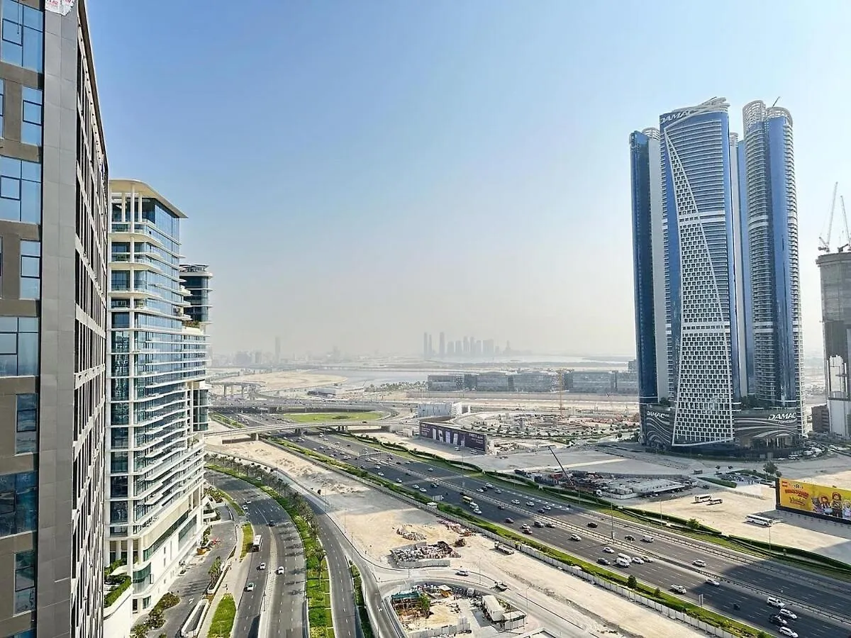 Binghatti Canal Suites Smart Home By Kings Holiday Dubai Holiday home
